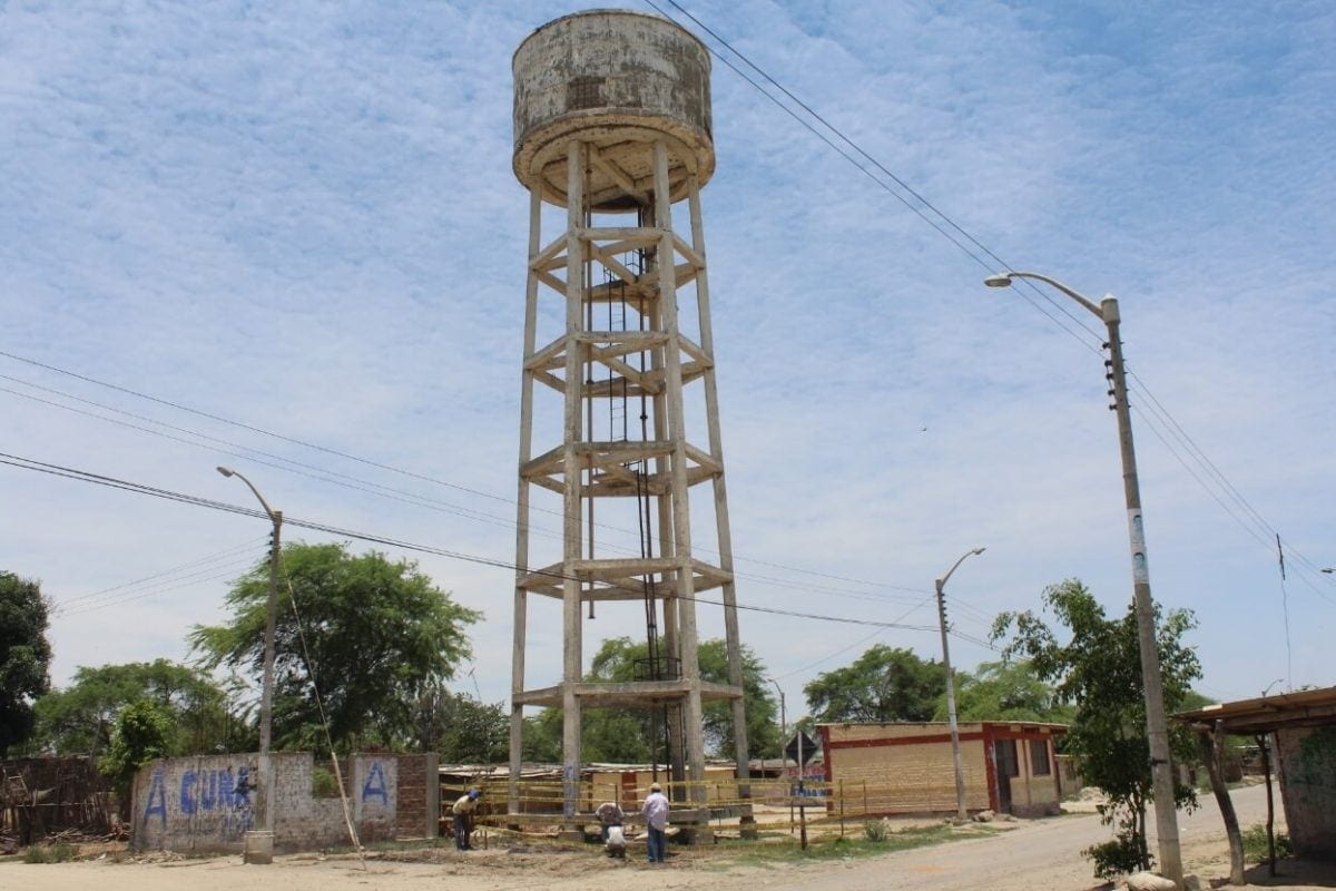 Imagen del tanque de agua de la comunidad Cura Mori